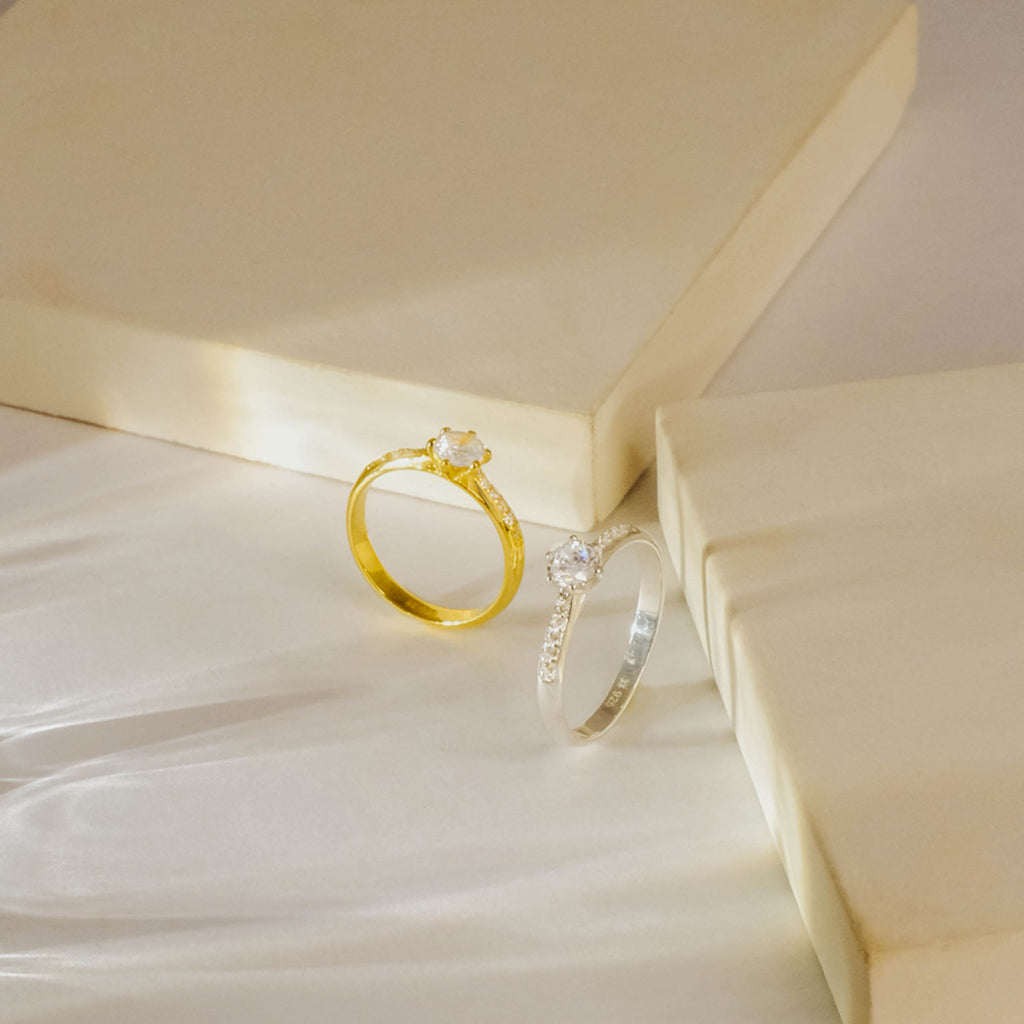 Cincin Couple Pave Solitaire Perak 925 Koleksi Amoria