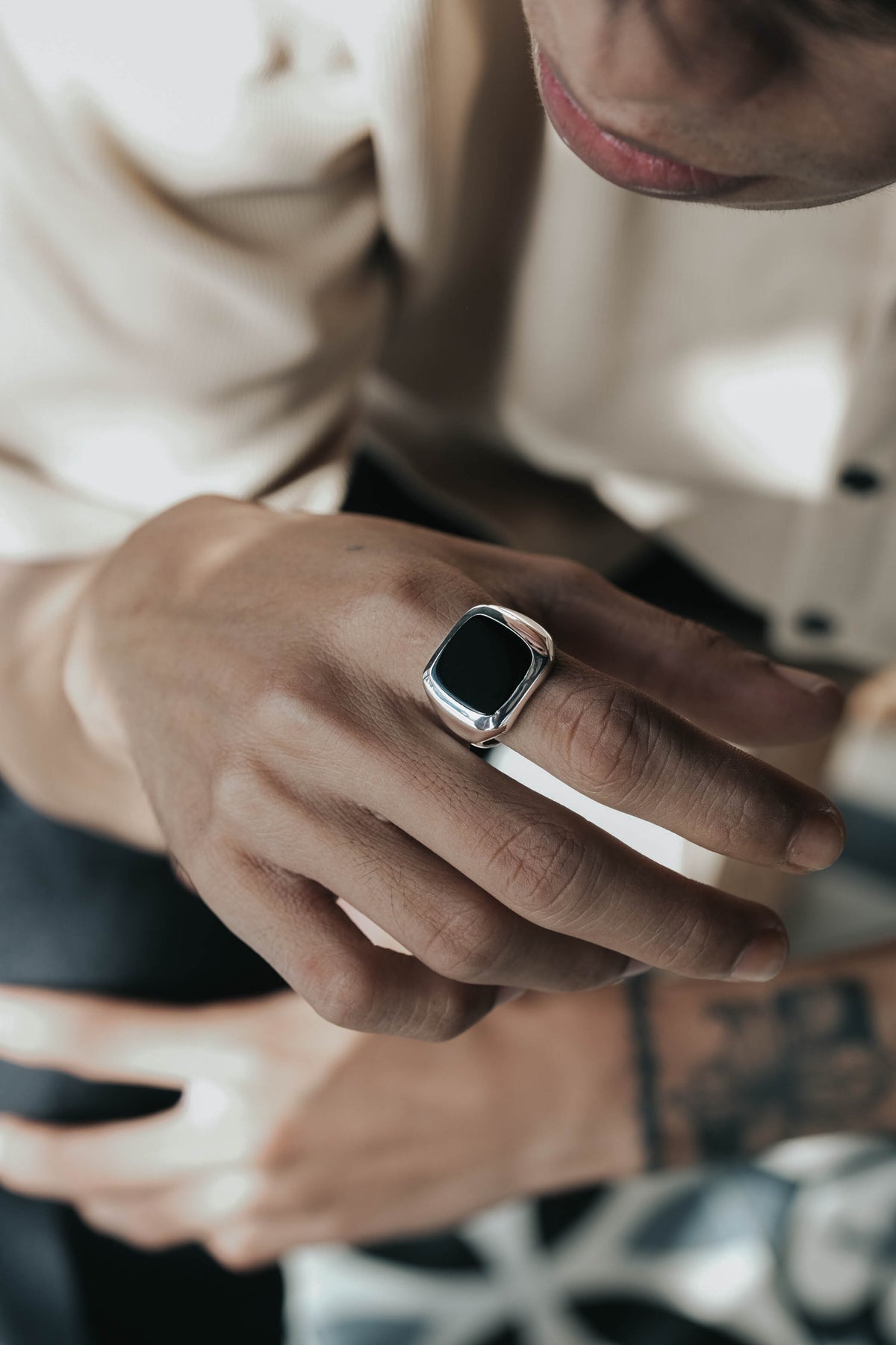 Cincin Square Besar Perak 925 Koleksi Noir