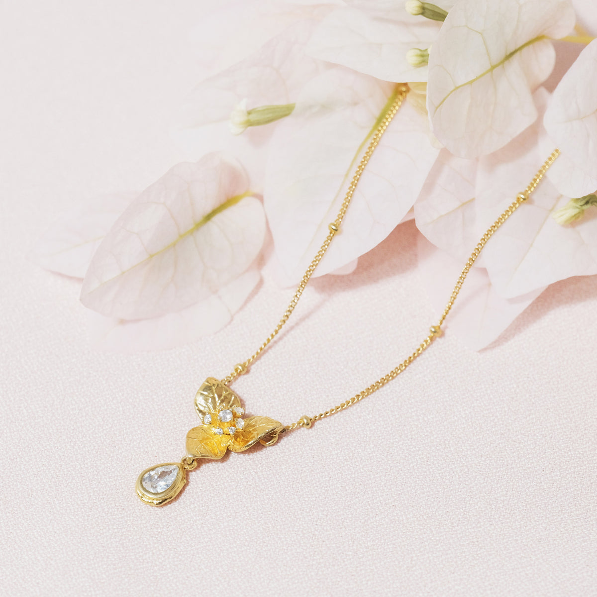 Kalung Choker Perak 925 Koleksi Bougenville