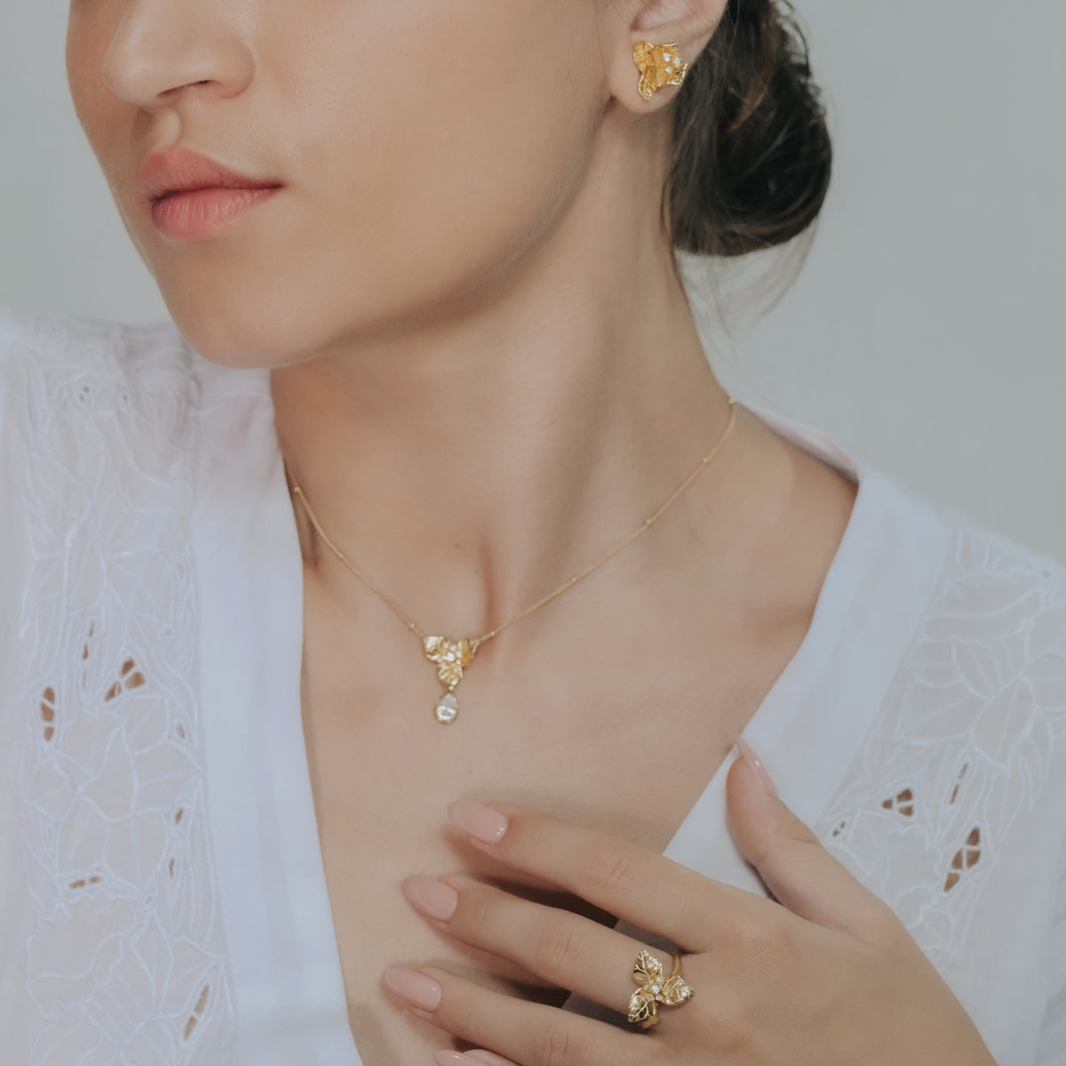 Kalung Choker Perak 925 Koleksi Bougenville