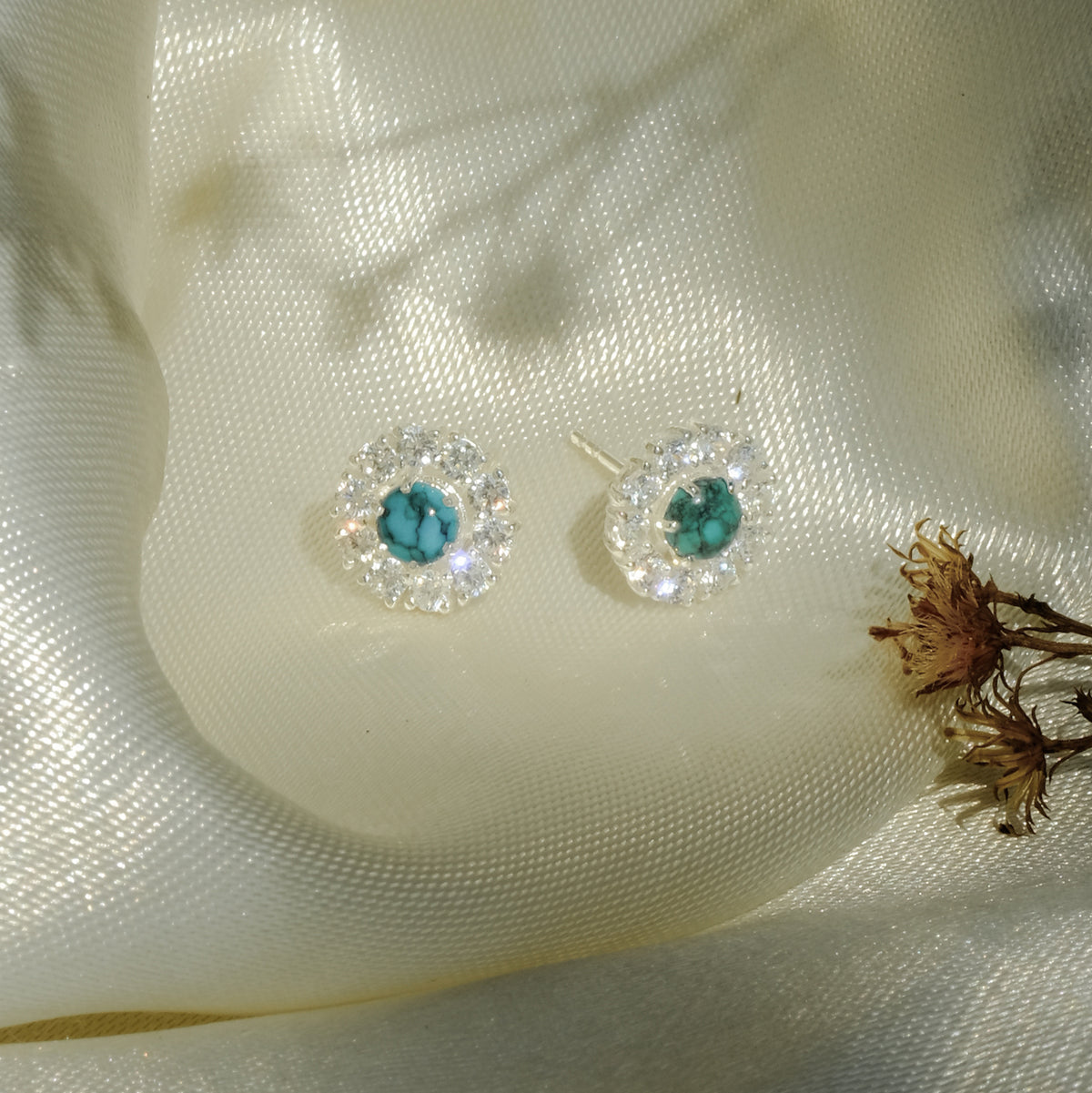 Anting Stud Flower 2 in 1 Perak 925 Koleksi Azzura
