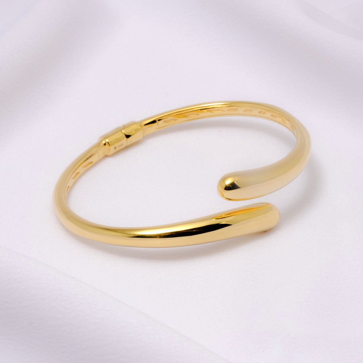 Gelang Bangle Koleksi Elara Drop Sterling Silver 925 Gold Plated