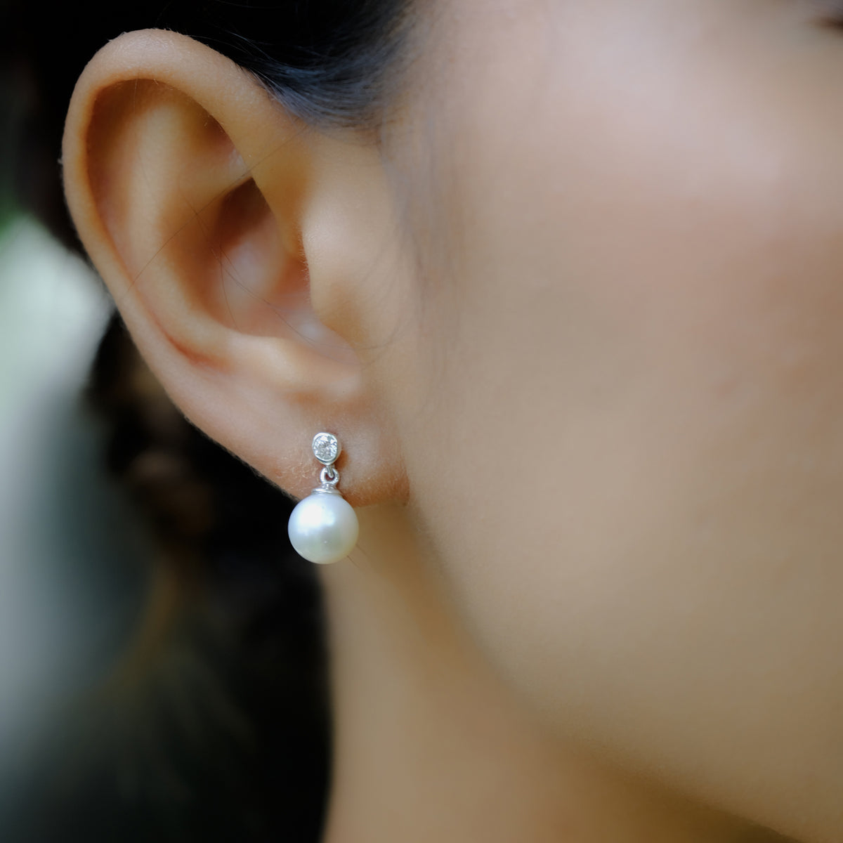 Anting Stud Koleksi Lumine Pearl Sterling Silver 925