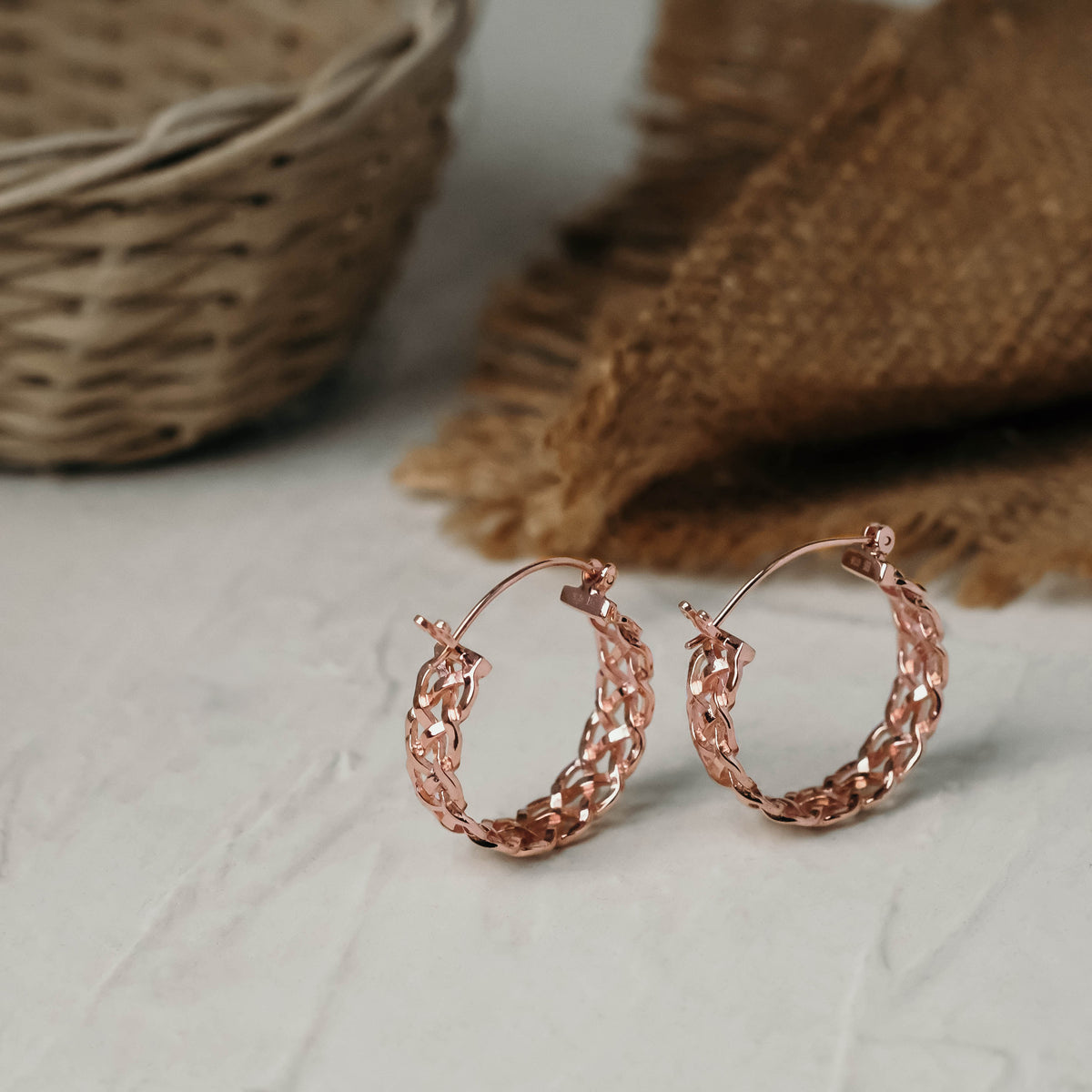 Anting Perak 925 Koleksi Woven Rose Gold Plated