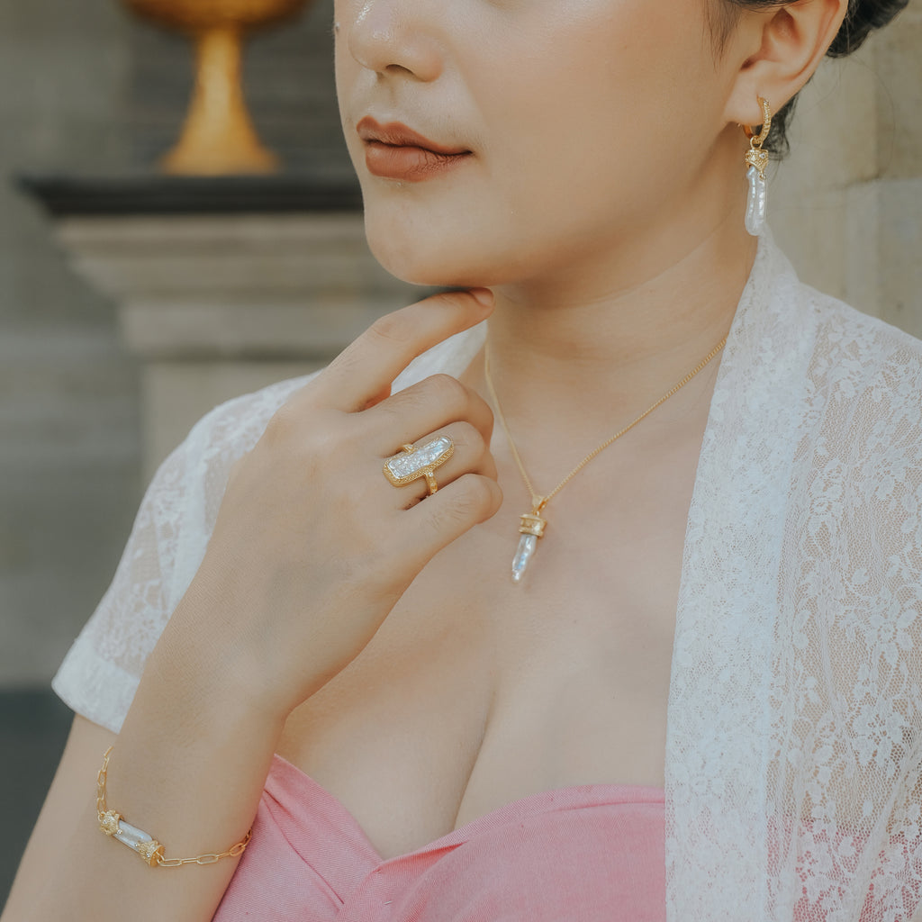 Anting Hoop Perak 925 Koleksi Biwa