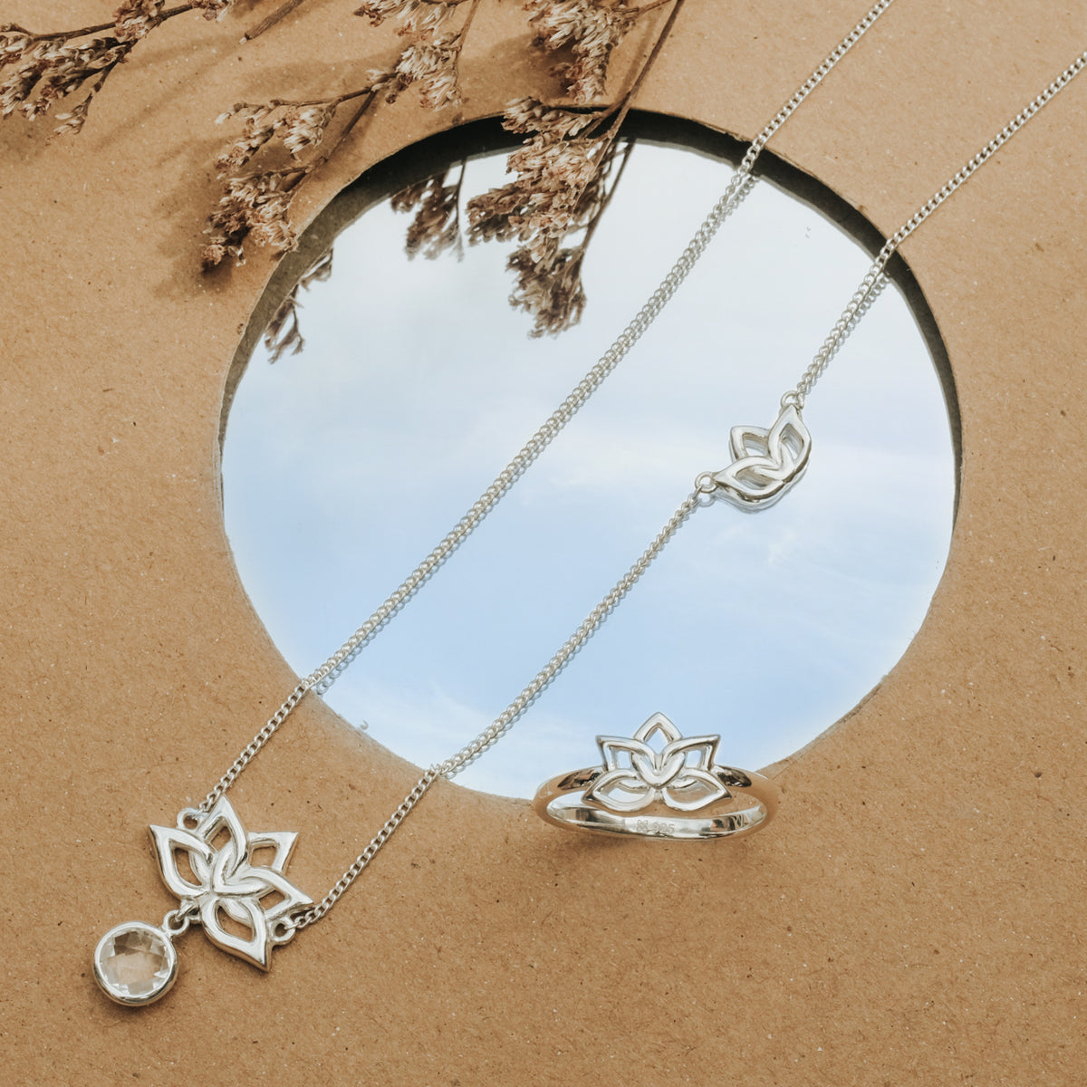 Kalung Perak 925 Koleksi Water Lily Sterling Silver