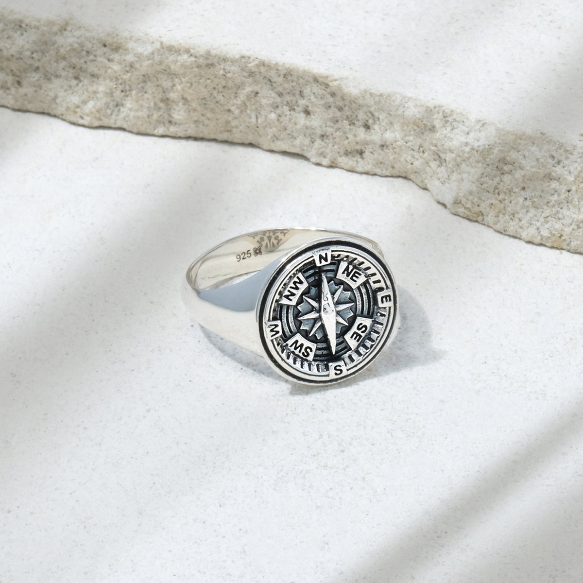 Kompas Sterling Silver 925 Round Signet Ring