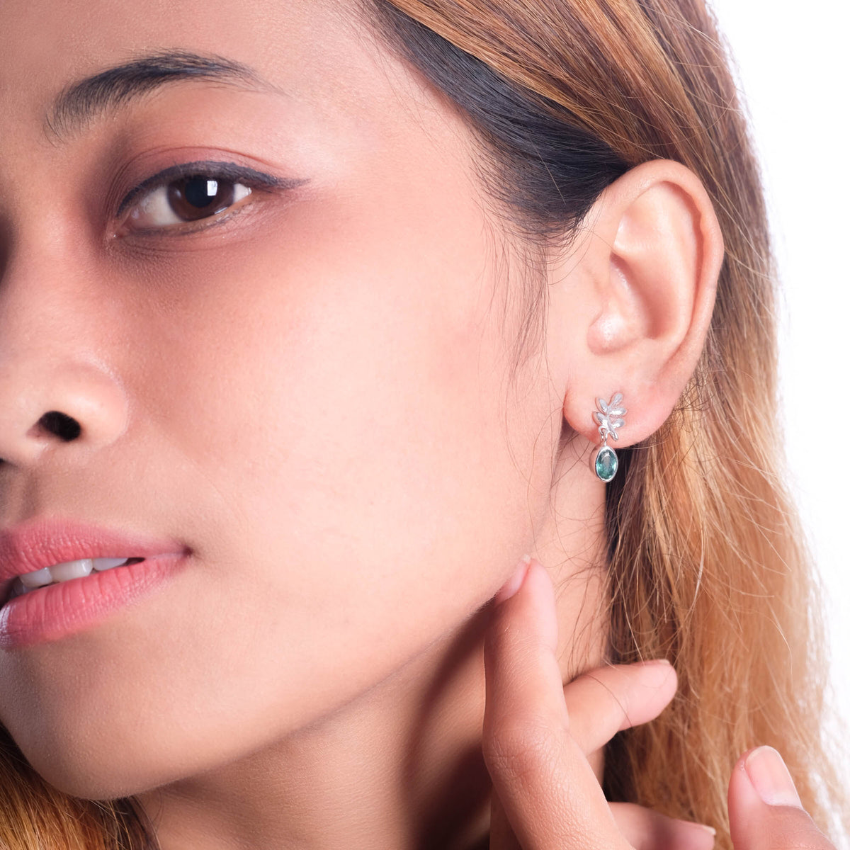 Anting Perak 925 Koleksi Olivia Sterling Silver
