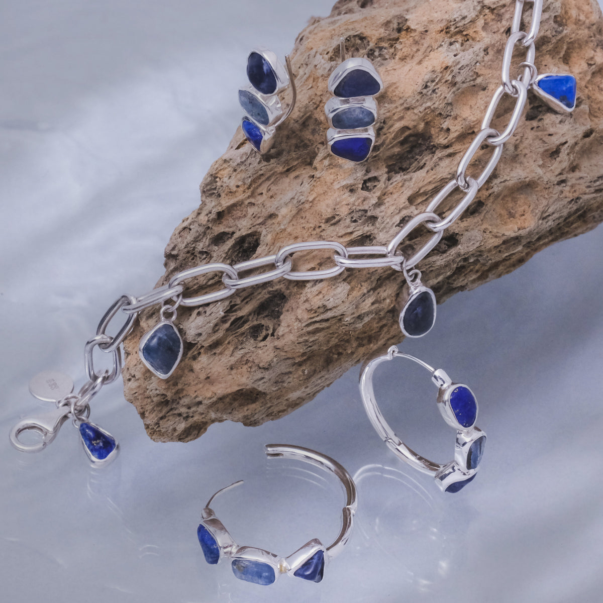 Anting Hoop Koleksi Pristine Chakra Perak 925