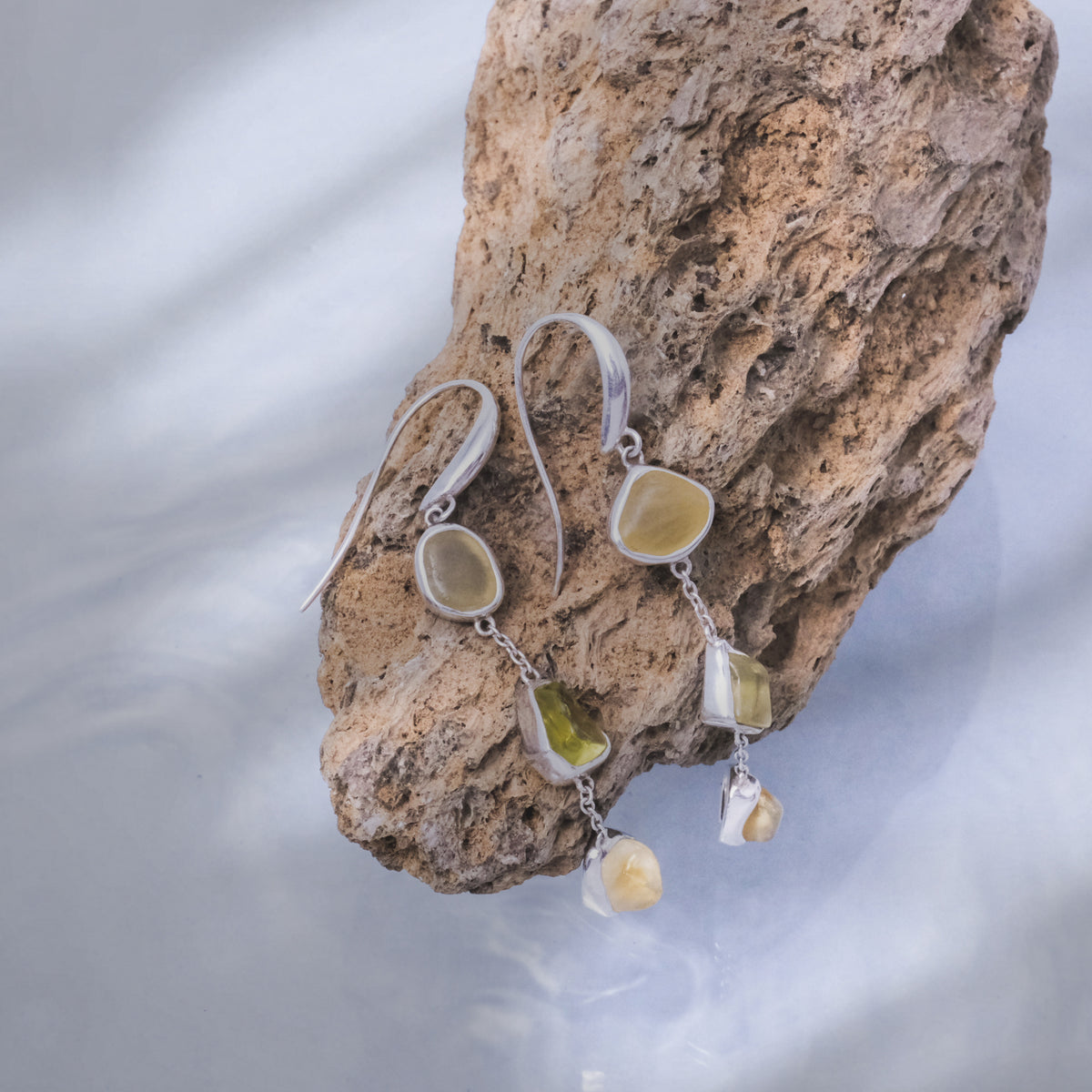 Anting Drop Koleksi Pristine Chakra Perak 925