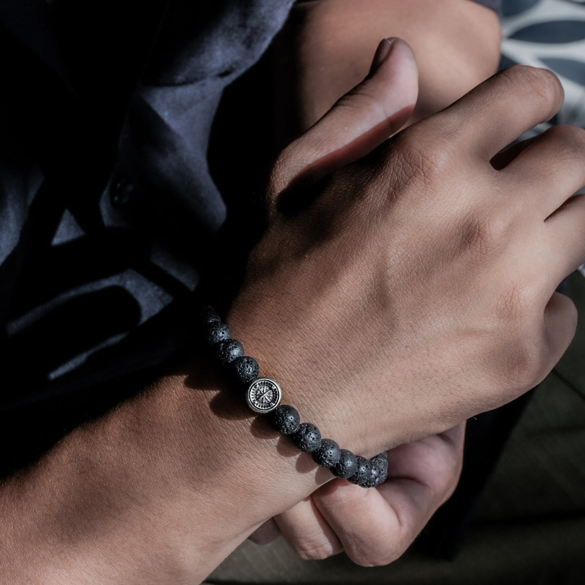 Gelang Lava Bead Perak Koleksi Kompas Sterling Silver