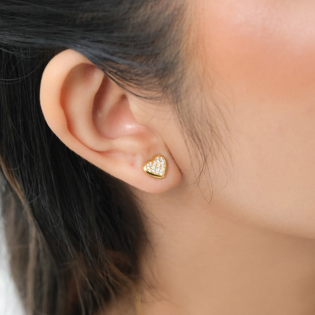 Anting Stud Gold Plated Koleksi Dainty Heart Sterling Silver 925