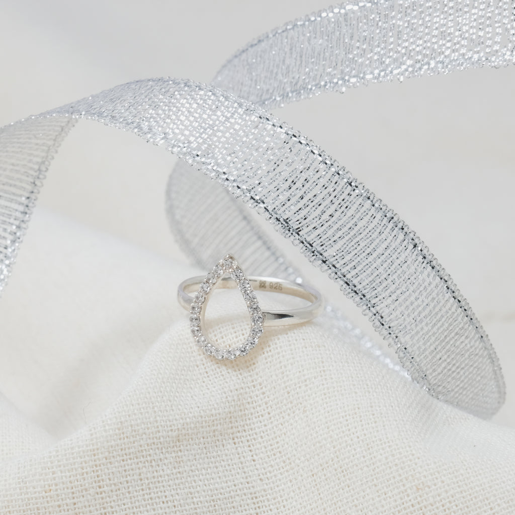 925 Sterling Silver Pears Collection Ring