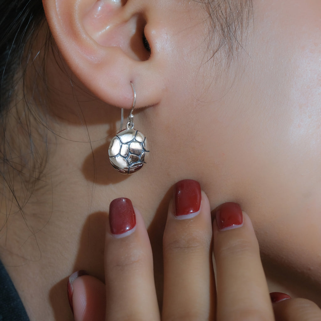 925 Sterling Silver Pebble Collection Round Dangling Earrings