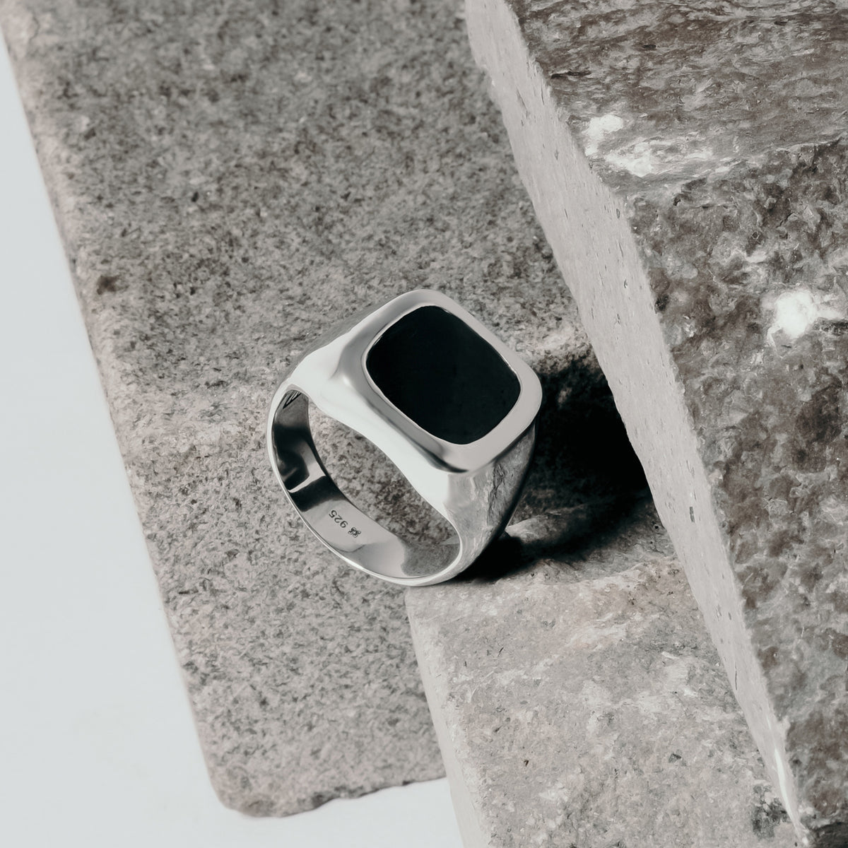 Cincin Square Besar Perak 925 Koleksi Noir