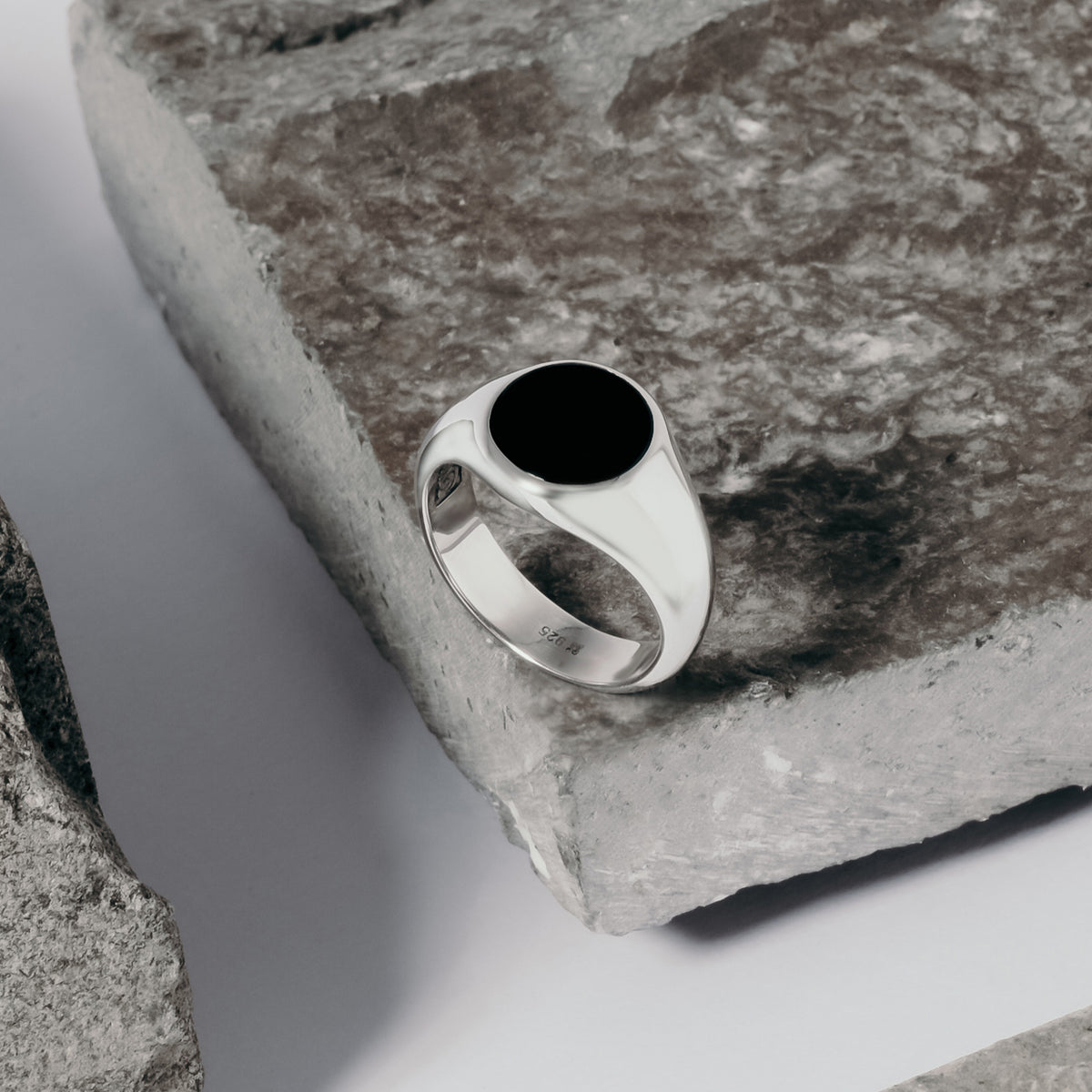 Cincin Round Small Perak 925 Koleksi Noir