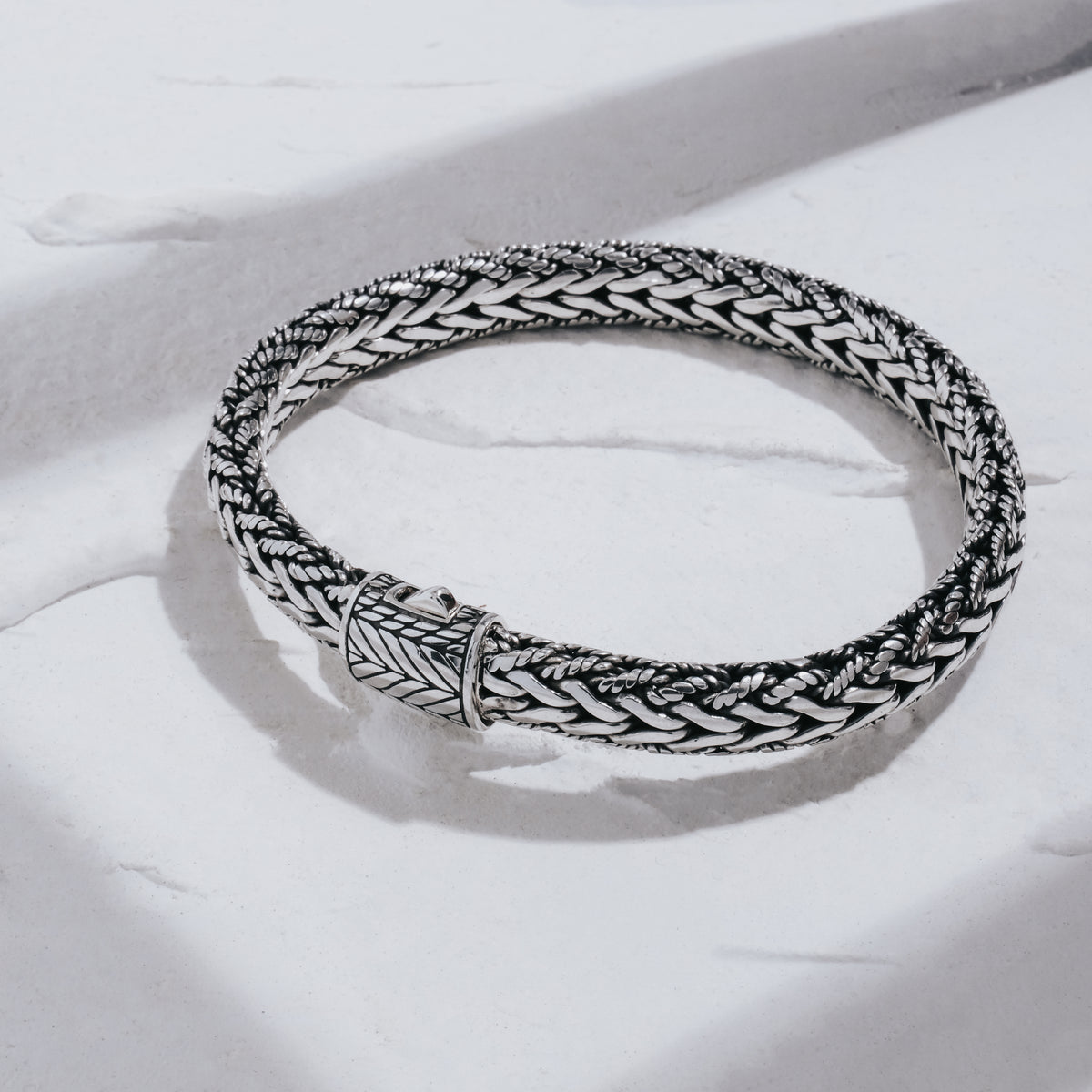 Gelang Anyaman Perak 925 Pria Sunaka Jewelry Koleksi Sutramala Bisma