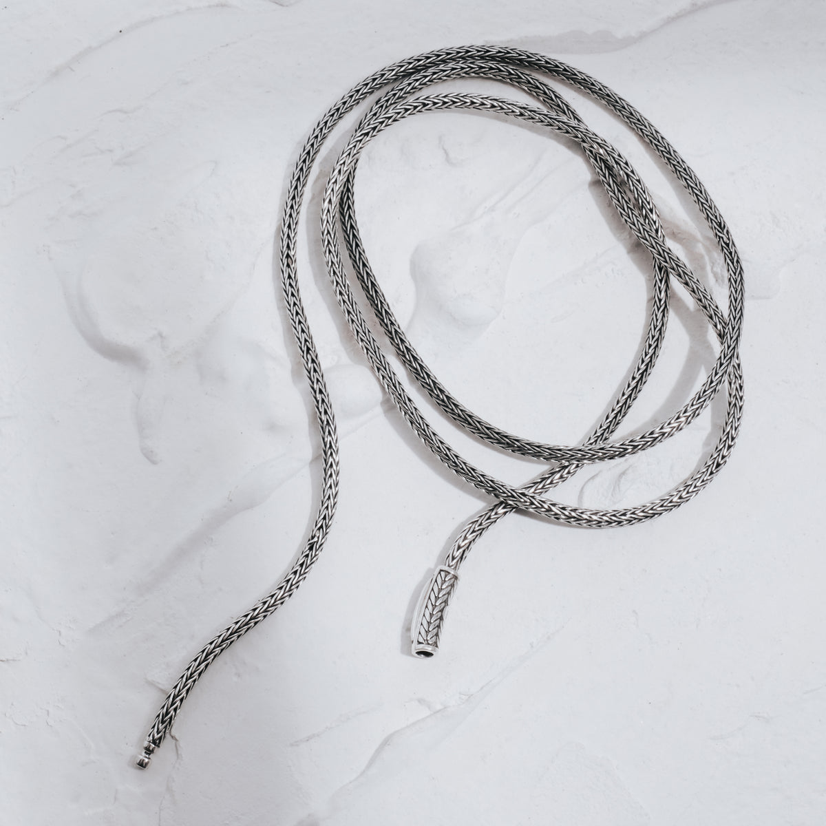 Kalung Anyaman Perak 925 Pria Sunaka Jewelry Koleksi Sutramala Nakula