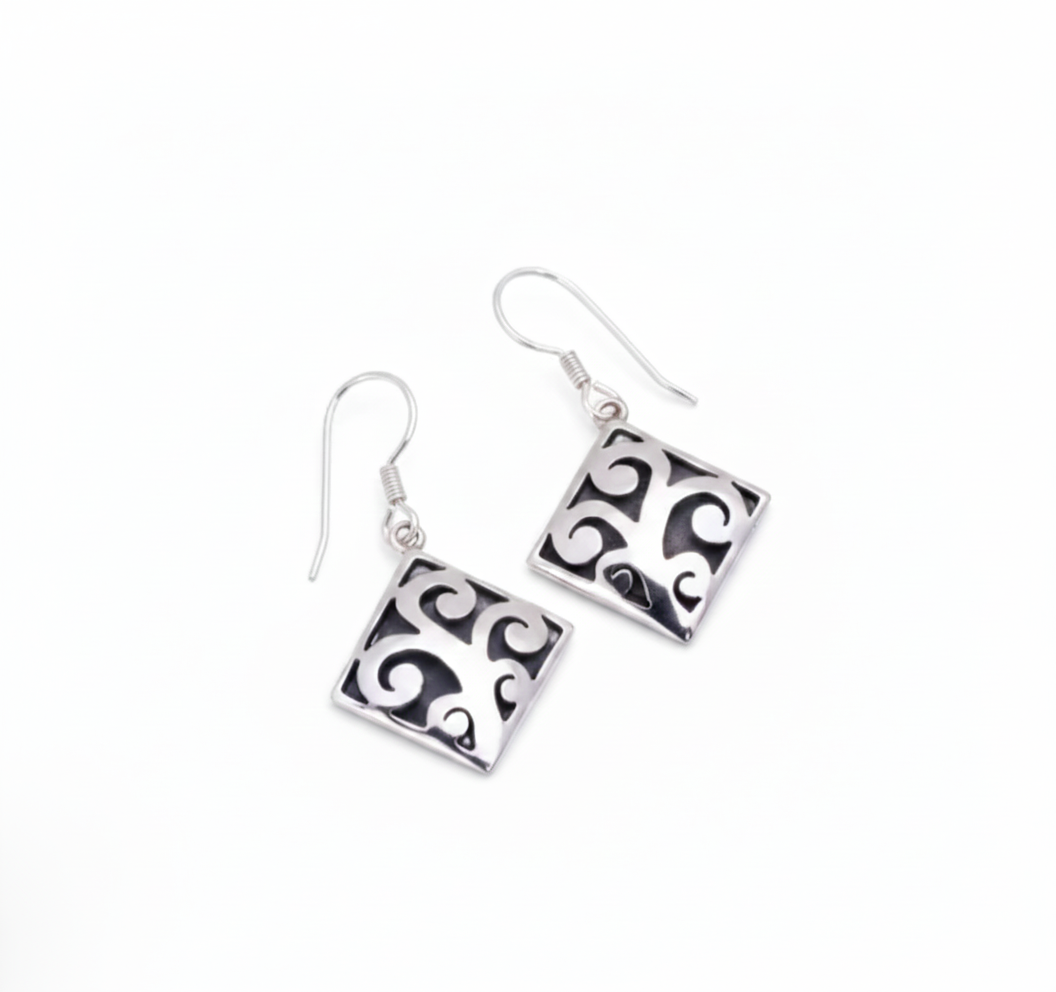 925 Sterling Silver Sawtooth Collection Plain Dangling Earrings