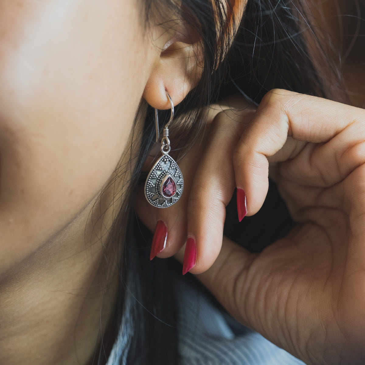 Classic Teardrop Earrings in 925 Silver with Mount Jawan Gemstone Collection/E.343