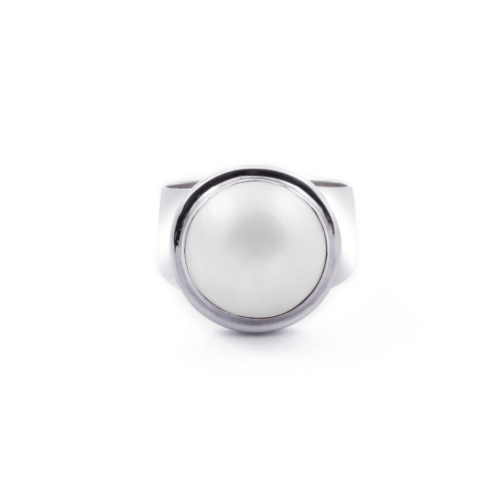925 Sterling Silver Plain Mabe Collection Ring