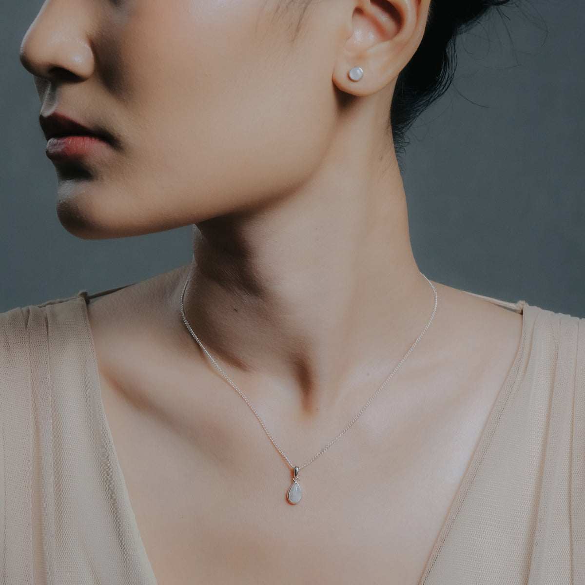 Pendant Kalung Teardrop Koleksi Serenity Perak 925