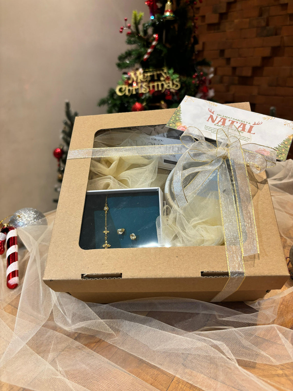 SUNAKA HAMPERS SPECIAL FOR CHRISTMAS AND NEW YEAR