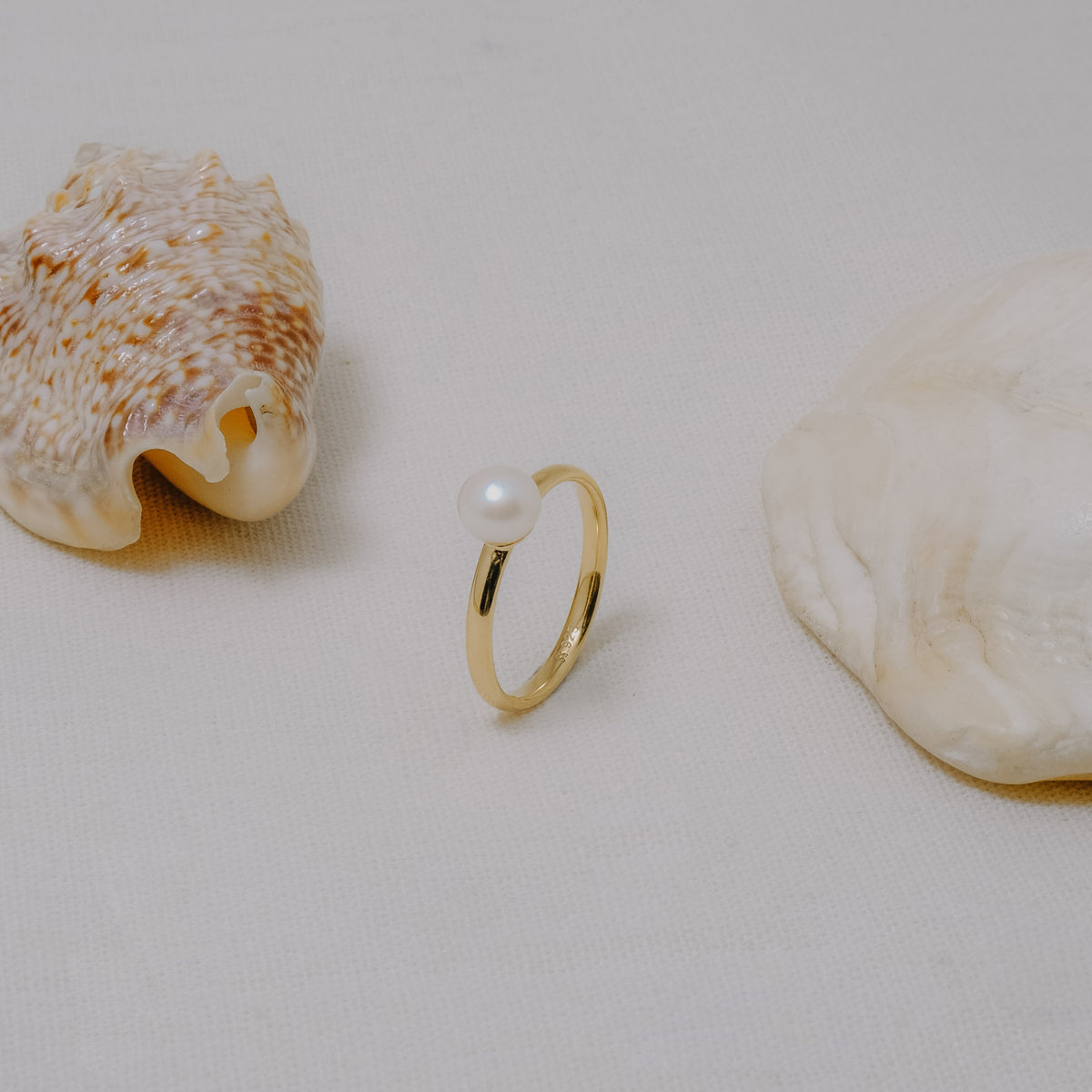 Lumine Pearl Sterling Silver 925 Round Gold Plated Ring