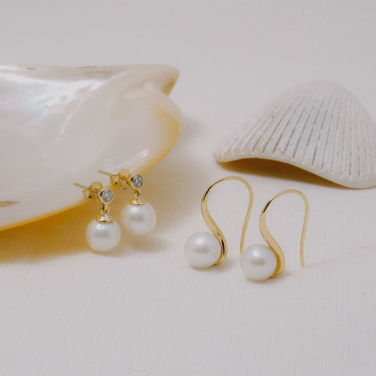 Anting Hook Gold Plated Koleksi Lumine Pearl Sterling Silver 925