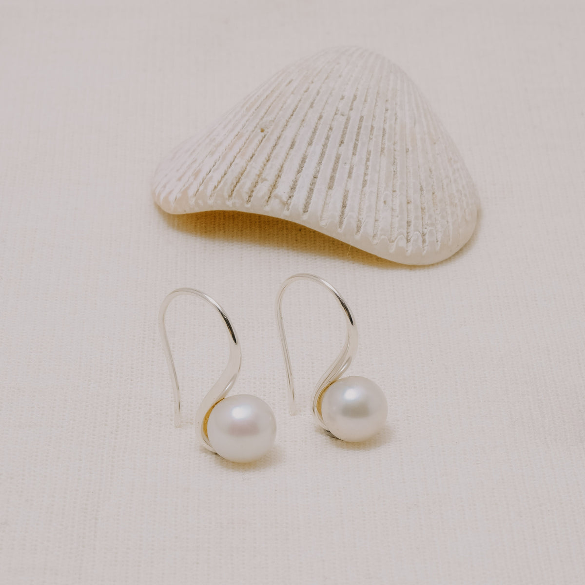 Lumine Pearl Sterling Silver 925 Hook Earrings