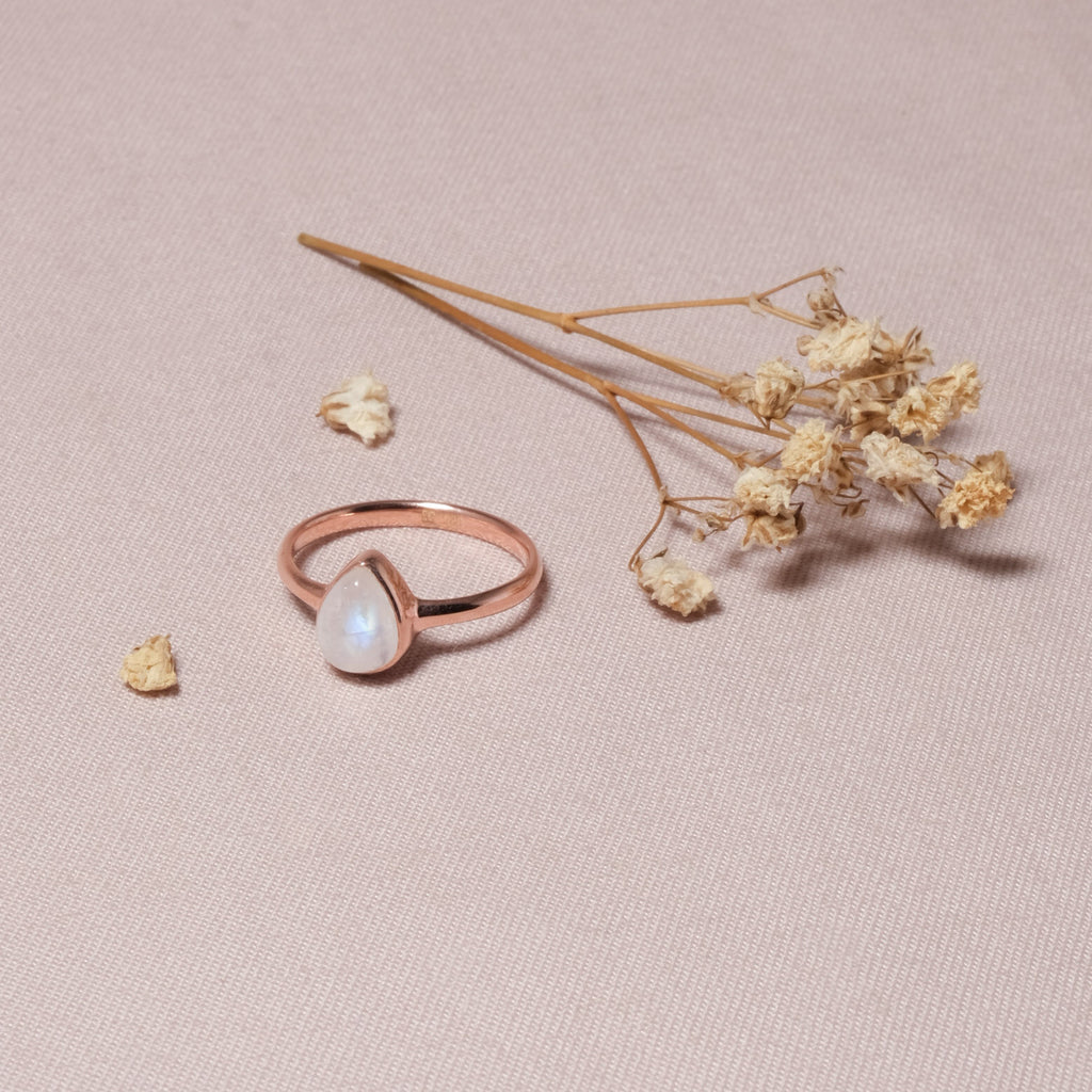 Cincin Teardrop Koleksi Serenity Perak 925