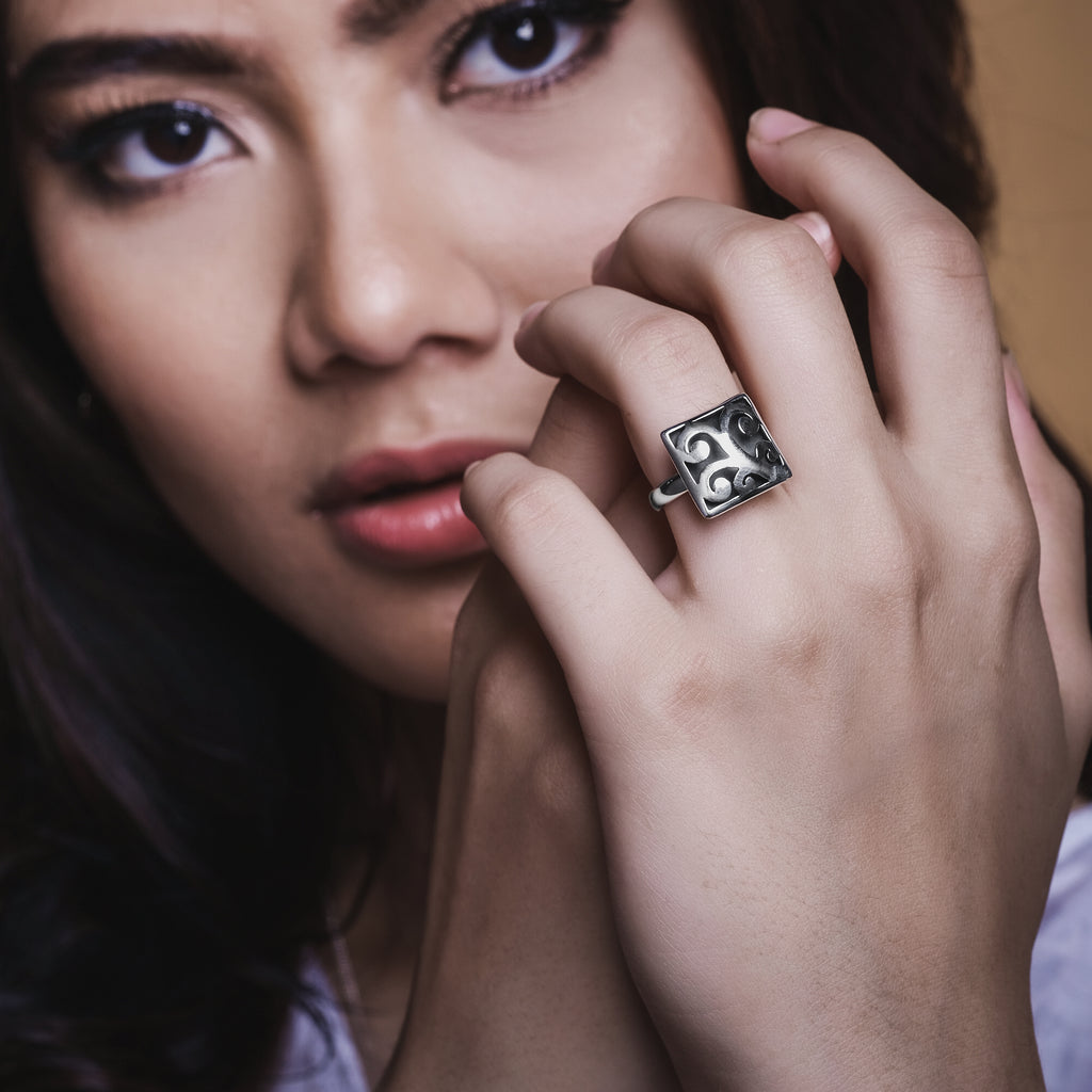 925 Silver Saw-Cut Collection Cocktail Ring