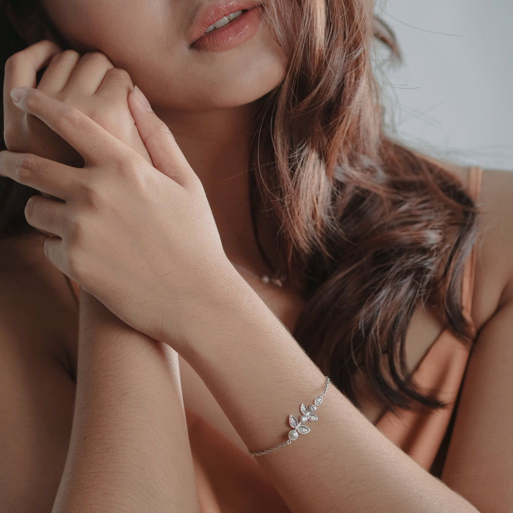 Goddess Collection 925 Sterling Silver Bracelet