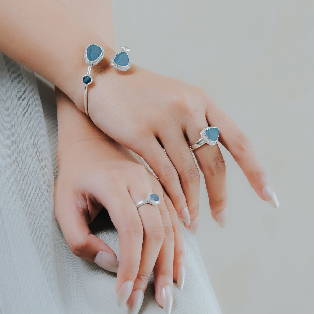 Gelang Bangle Koleksi Opal Perak 925
