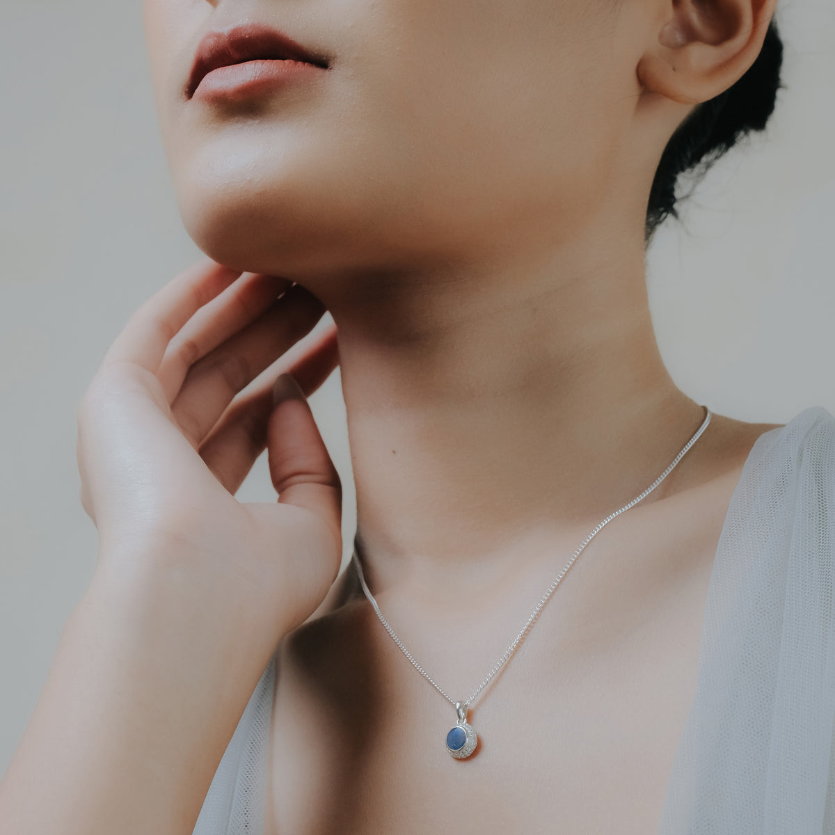 Pendant Kalung Small Round Koleksi Opal Perak 925