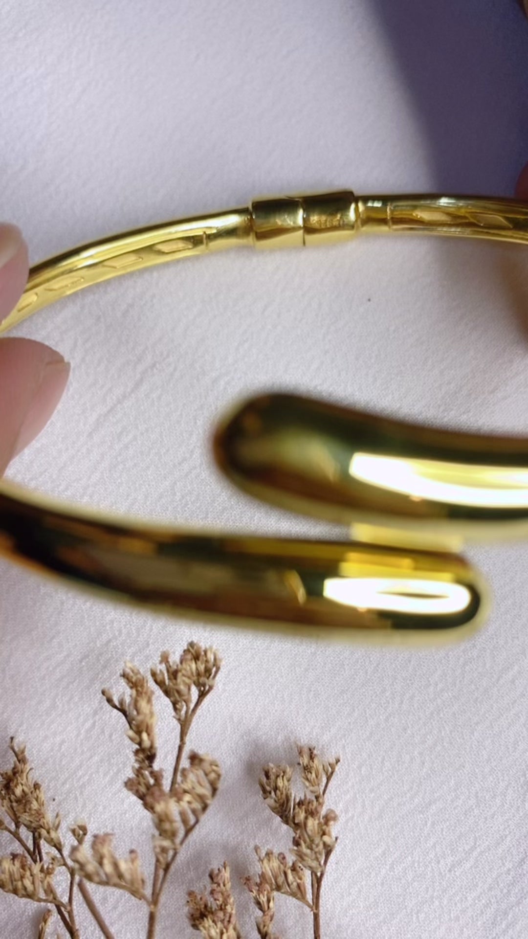 Gelang Bangle Koleksi Elara Drop Sterling Silver 925 Gold Plated
