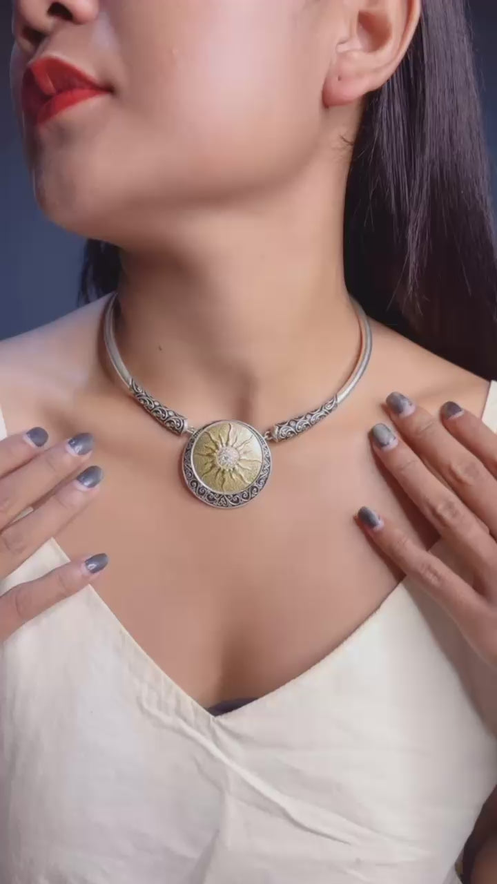 925 Sterling Silver Sun Choker Necklace Collection