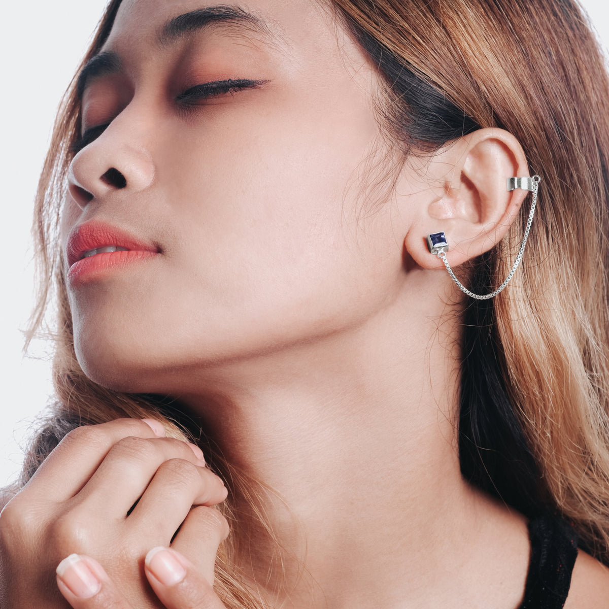 Anting Earcuff Perak 925 Koleksi Aeon Permata Iolite