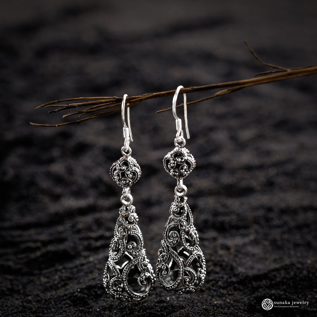 Anting Drop Oval Perak 925 Koleksi Ombak Segara Sterling Silver