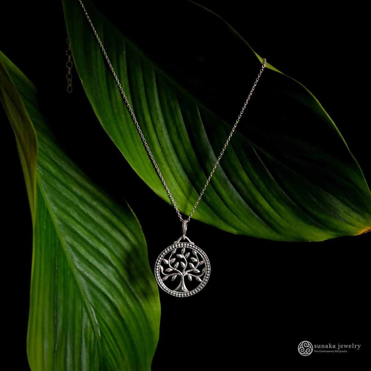 Pendant Perak 925 Koleksi Tree Of Life