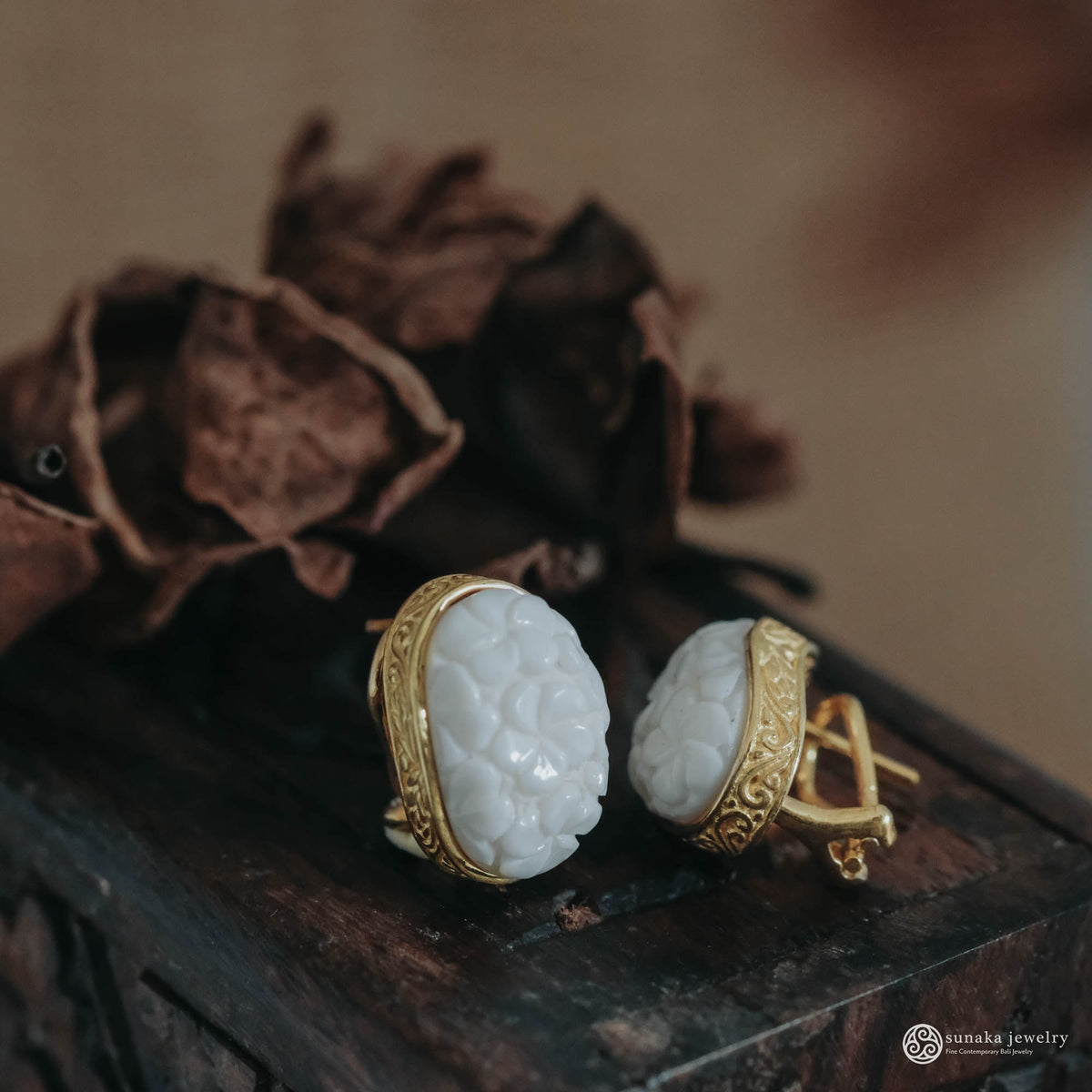 Anting Omega Perak Koleksi Jepun Sterling Silver 925 Gold Plated