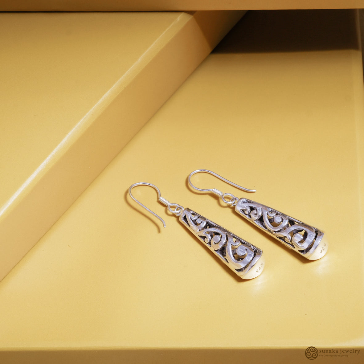 Anting Perak 925 Koleksi Gergajian Drop Earrings