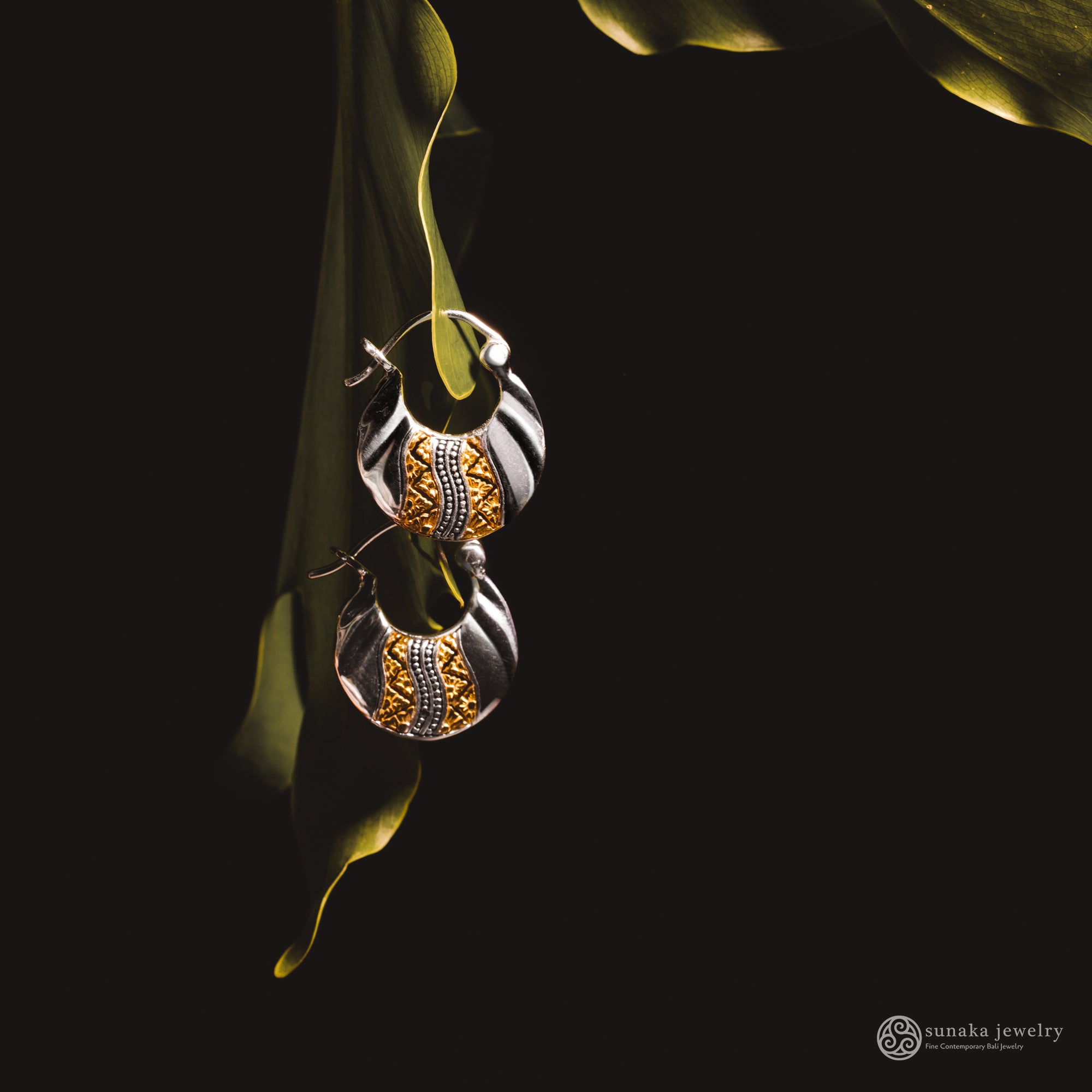 Anting Perak 925 Koleksi Keong Emas Hoop Earrings