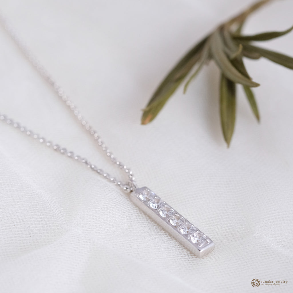 Kalung Perak 925 Koleksi Bar Permata Eternity