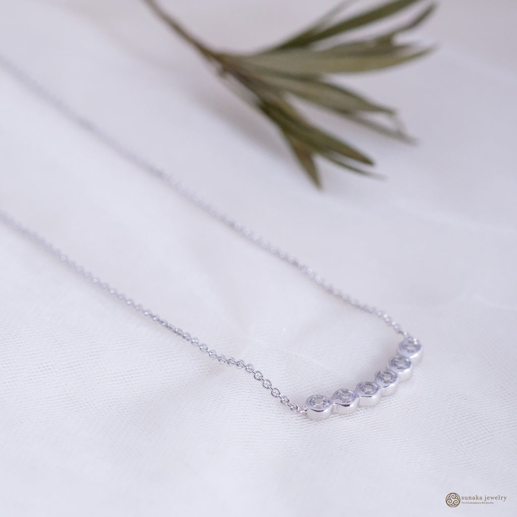 Kalung Koleksi Petite Circle Sterling Silver 925
