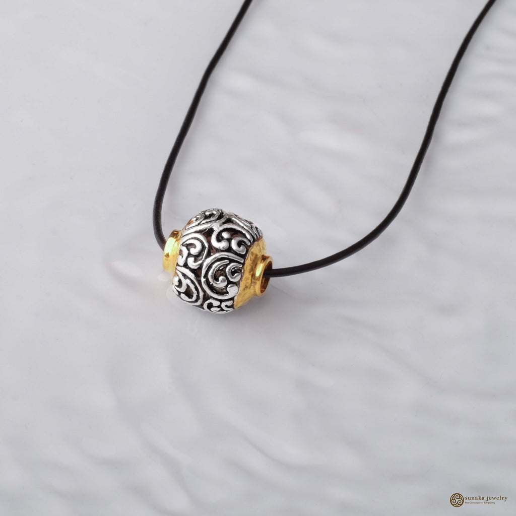Ayung Collection Sterling Silver 925 Bead Pendant