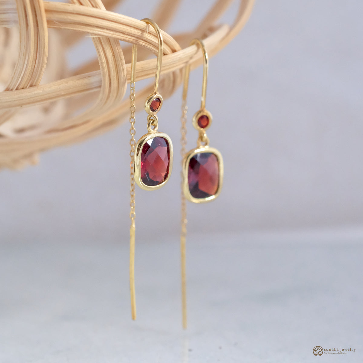 Anting Treader Koleksi Pelangi Perak 925 Gold Plated