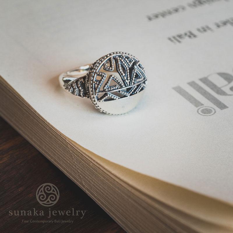 925 Sterling Silver Songket Collection Signet Ring