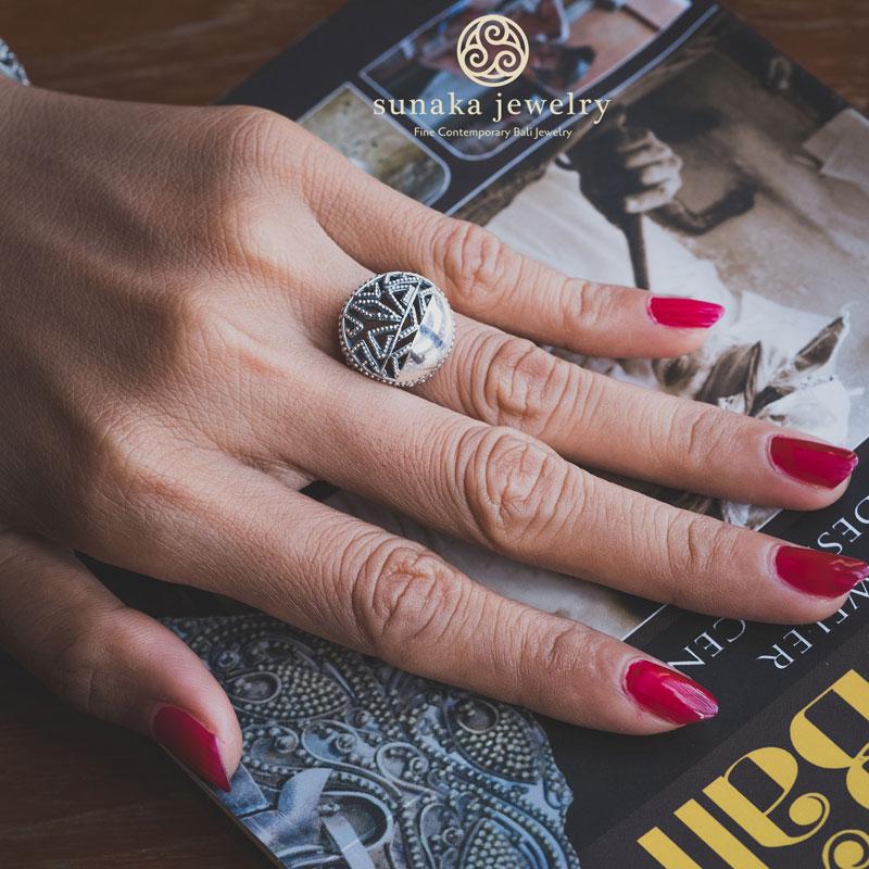 925 Sterling Silver Songket Collection Signet Ring