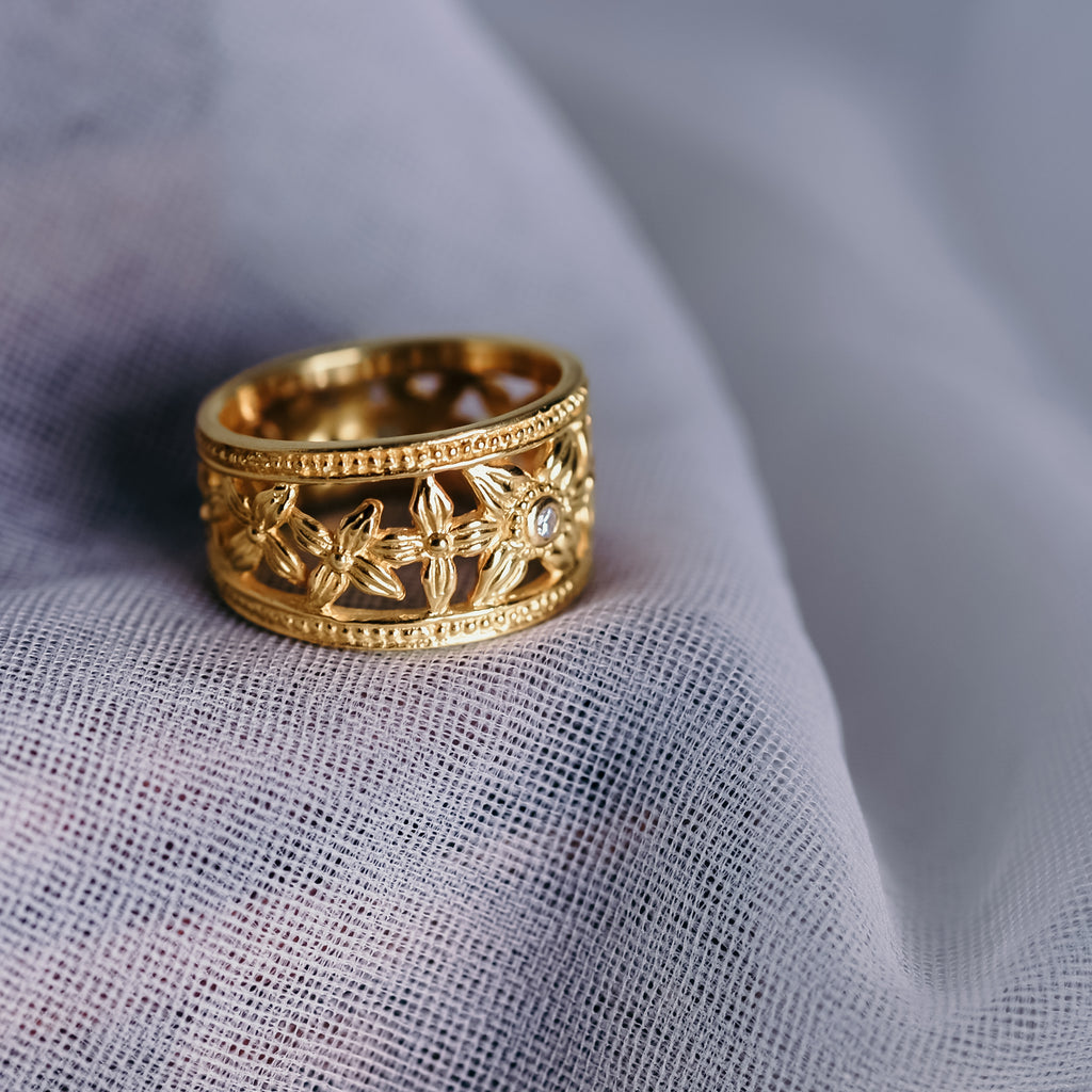 Asoka Collection 925 Sterling Silver Band Ring